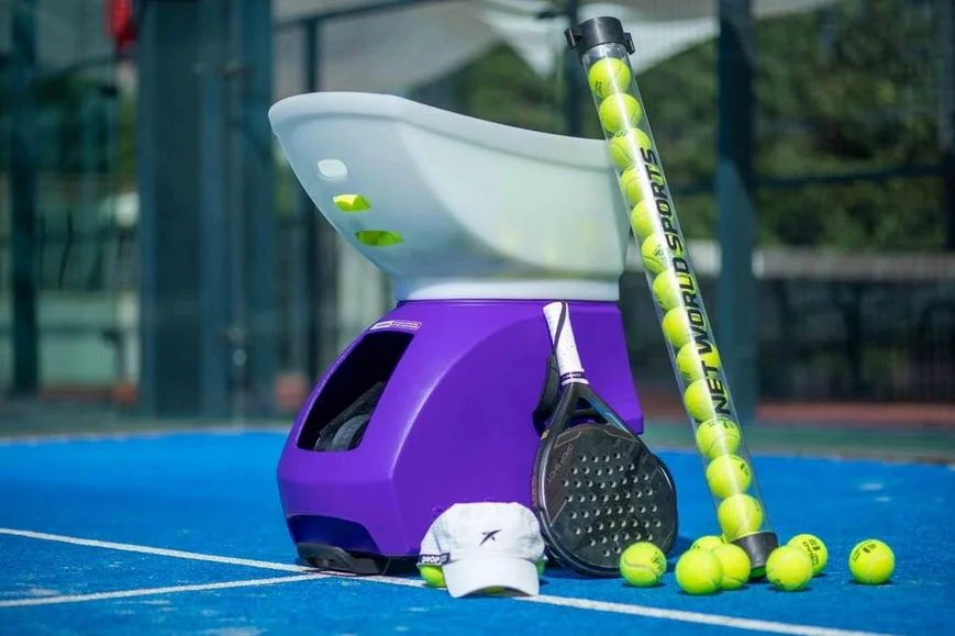 Lanceur de balles Spinfire Pro — outil pédagogique Élite Padel